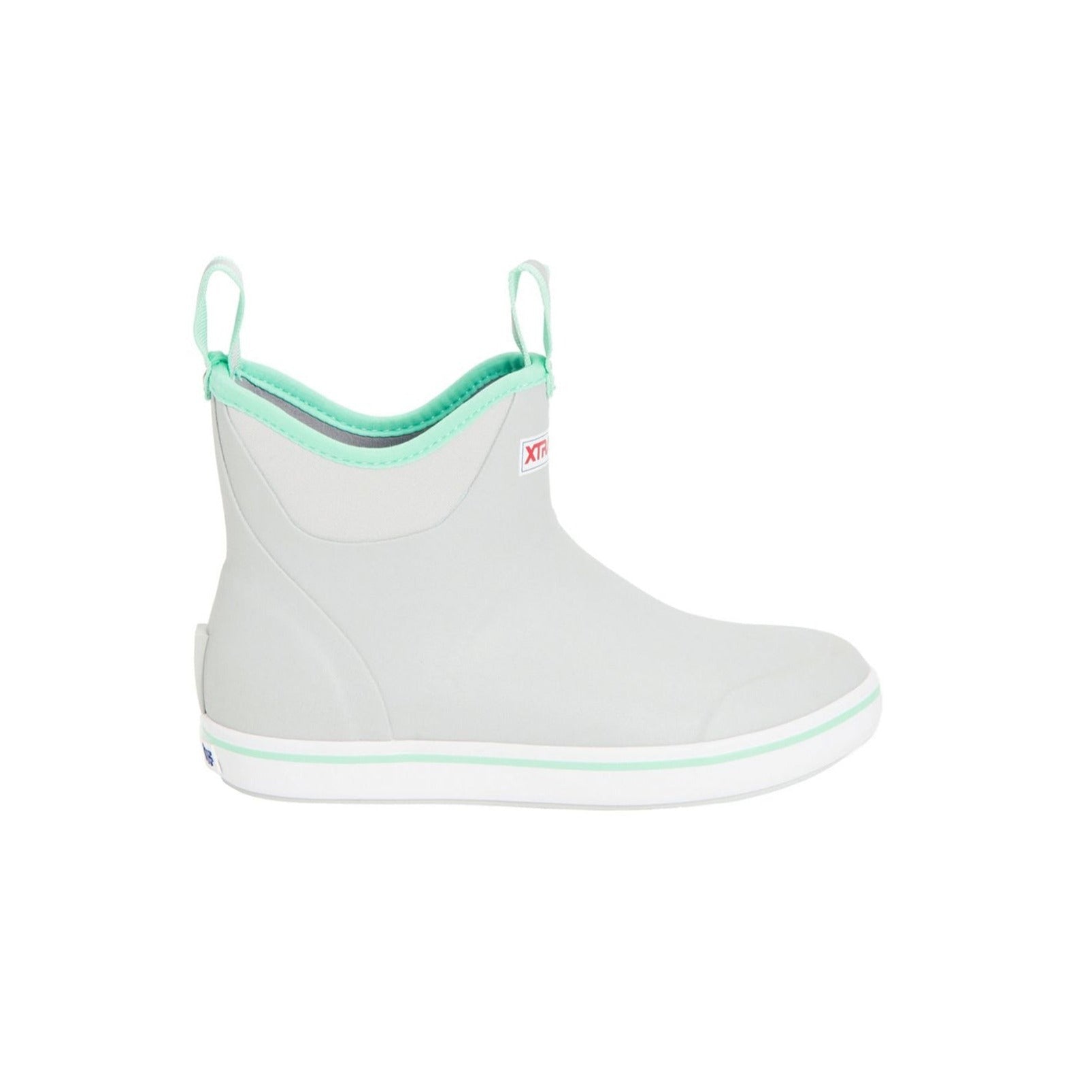 XtraTuf W's 6